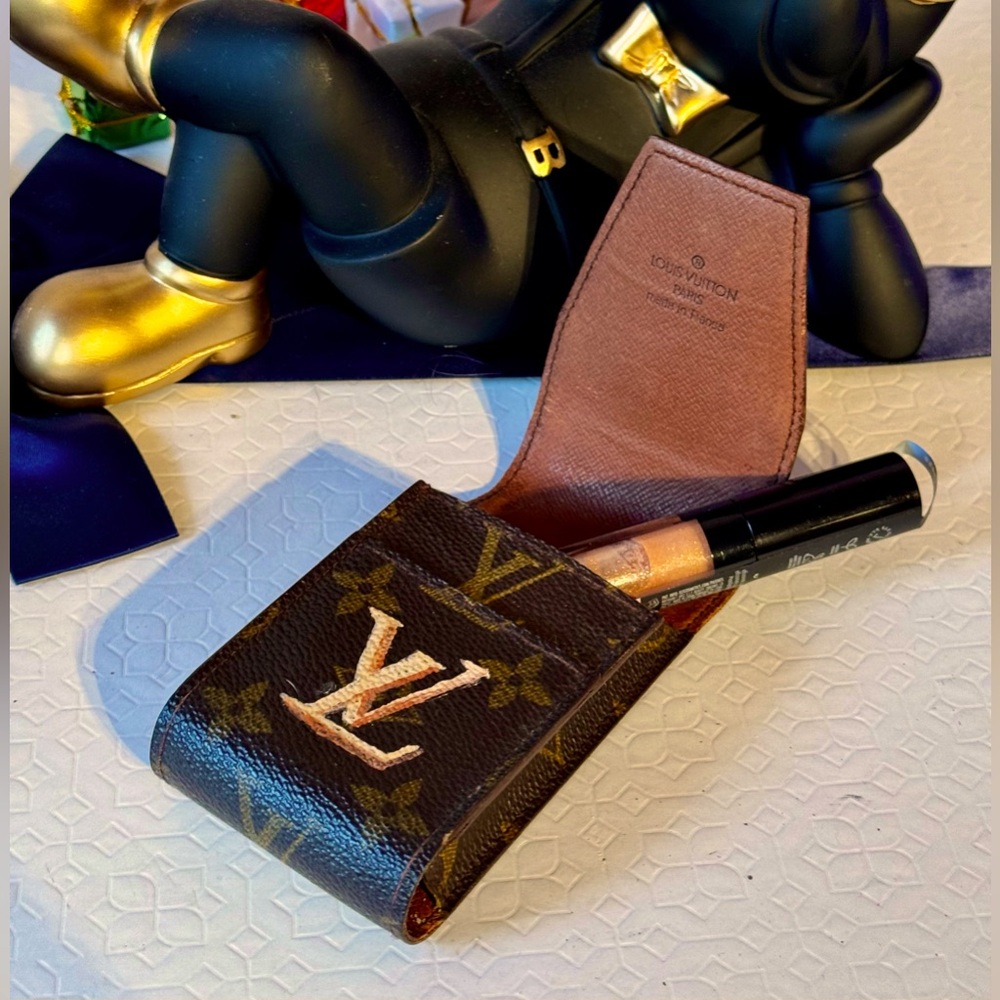 Louis Vuitton up, cycled cigarette case lipstick holder business card